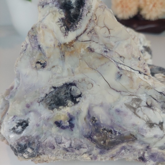 Extra Large Tiffany Stone | Intuition, Transformation & Heart - Picture 7 of 12